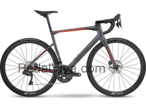 BMC Roadmachine 01 THREE avaliação e ficha técnica